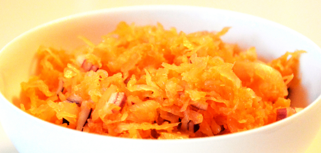 Surowka z kieszonej kapusty - Sauerkraut wit carrots