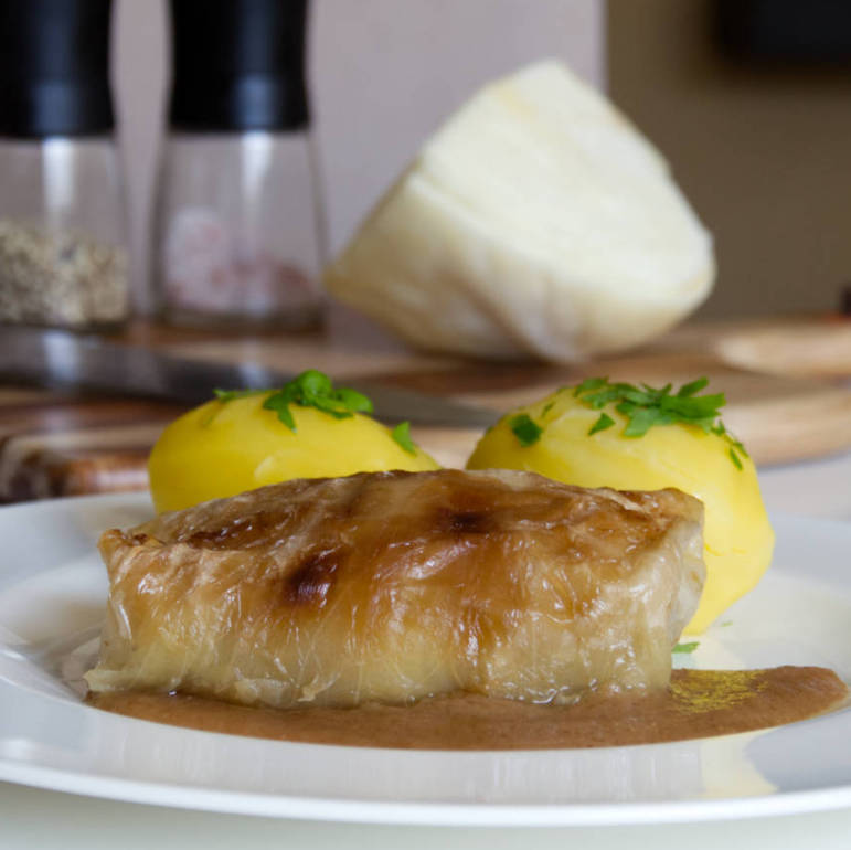 Traditional German Stuffed Cabbage Rolls